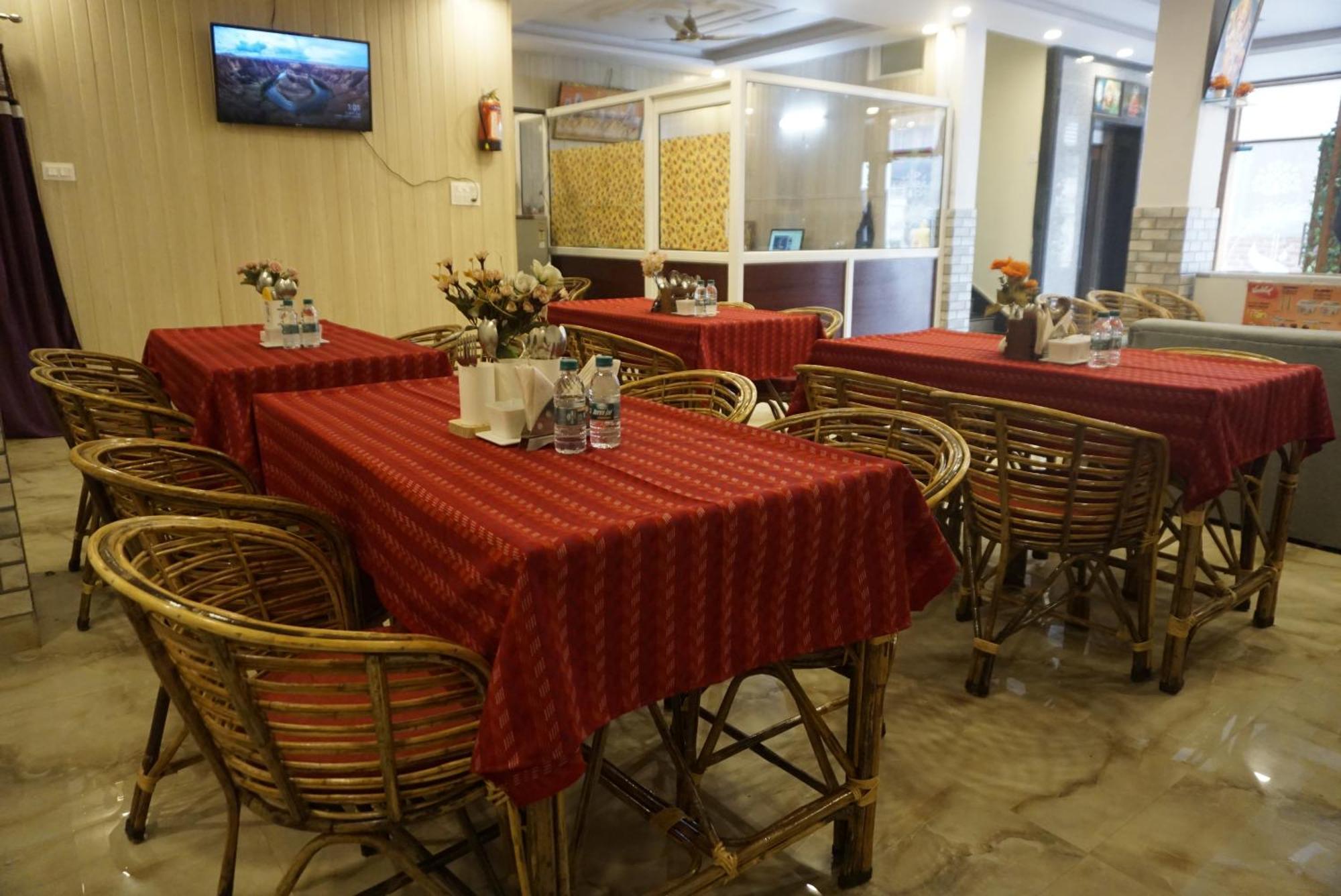Hotel Kaanha Residency Inn By Shree Krishna Hospitality Rishīkesh Esterno foto