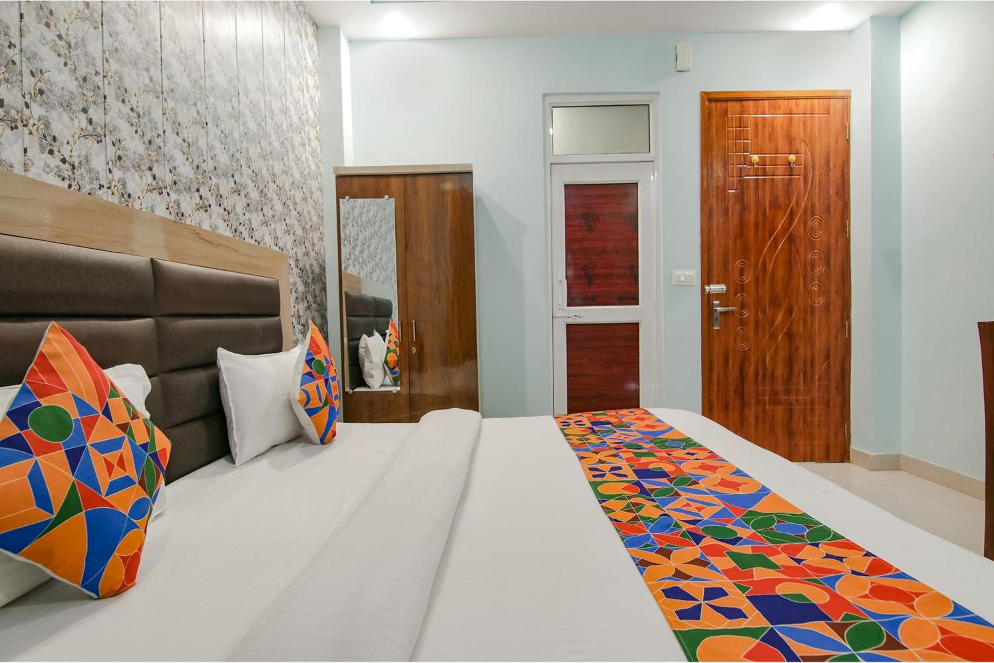 Hotel Kaanha Residency Inn By Shree Krishna Hospitality Rishīkesh Camera foto